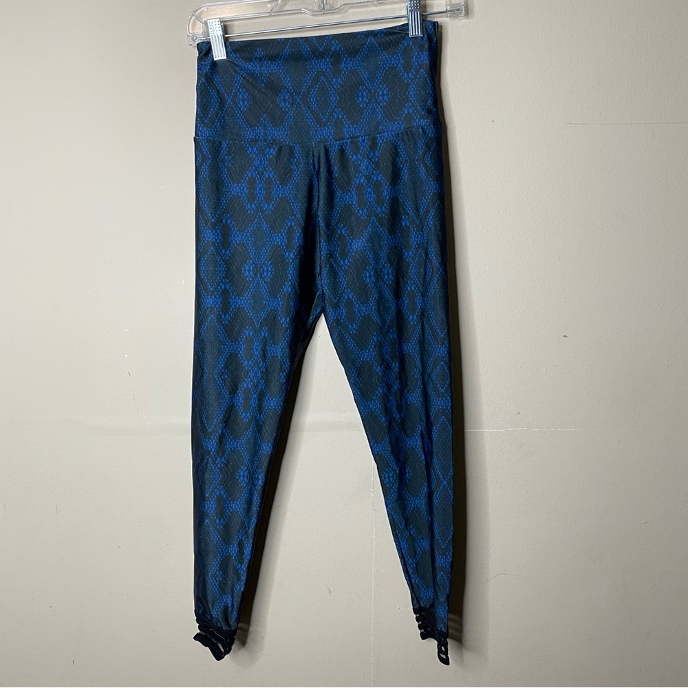 Onzie Ritz Python Leggings Size-S/M - image 2